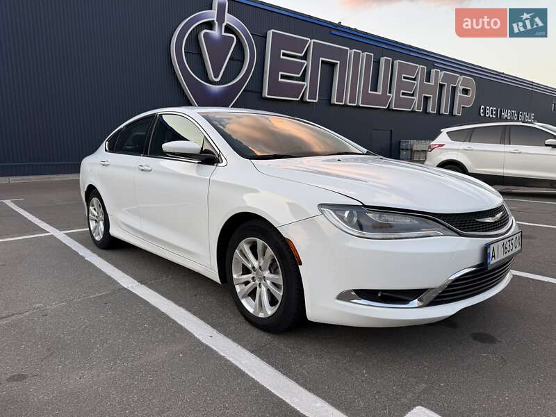 Седан Chrysler 200 2014 в Киеве