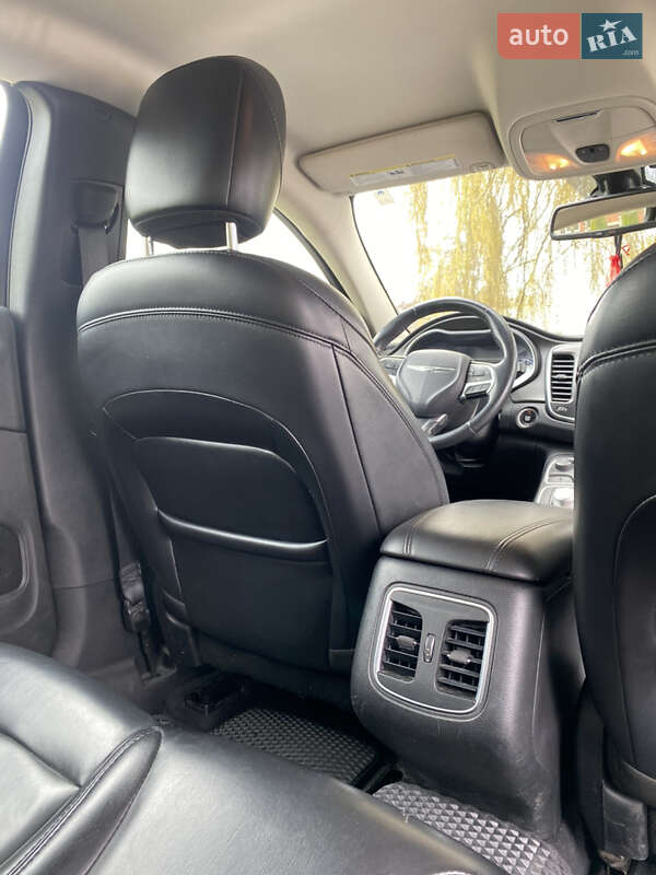 Седан Chrysler 200 2016 в Ровно фото 8 Седан Chrysler 200 2016 в Ровно