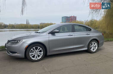 Седан Chrysler 200 2016 в 