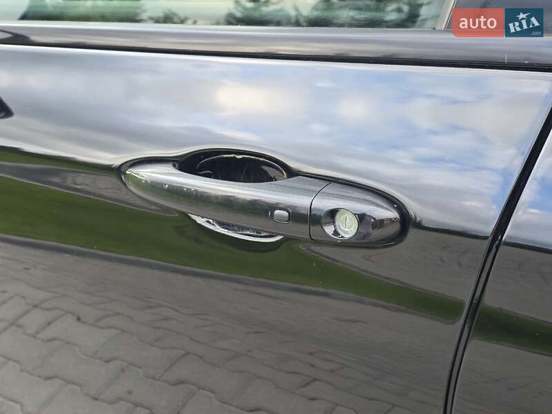 Седан Chrysler 200 2014 в Тернополі