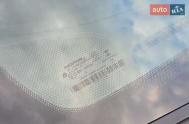 Седан Chrysler 200 2014 в 