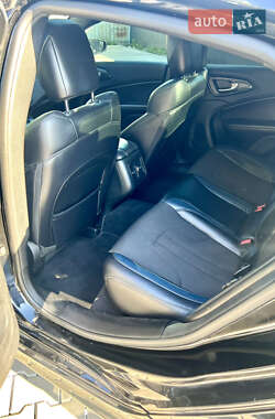 Седан Chrysler 200 2014 в 