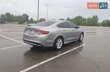 Седан Chrysler 200 2016 в 
