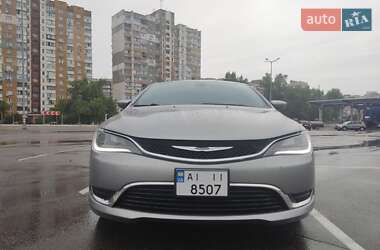 Седан Chrysler 200 2016 в 