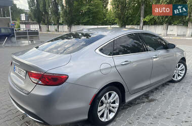 Седан Chrysler 200 2016 в 