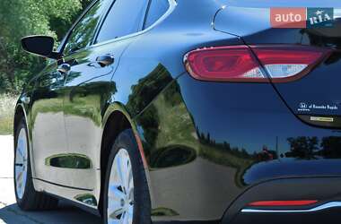 Седан Chrysler 200 2014 в 