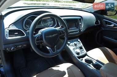 Седан Chrysler 200 2014 в 