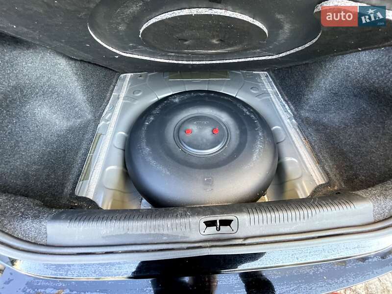 Седан Chrysler 200 2015 в Хмельницькому фото 17 Седан Chrysler 200 2015 в Хмельницькому