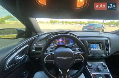Седан Chrysler 200 2014 в 