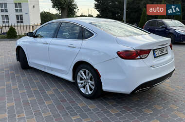 Седан Chrysler 200 2015 в 
