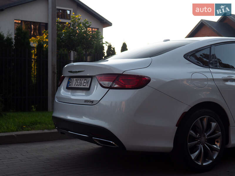 Седан Chrysler 200 2014 в Кременчуге