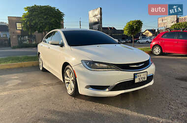 Седан Chrysler 200 2014 в Киеве