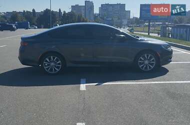 Седан Chrysler 200 2016 в 
