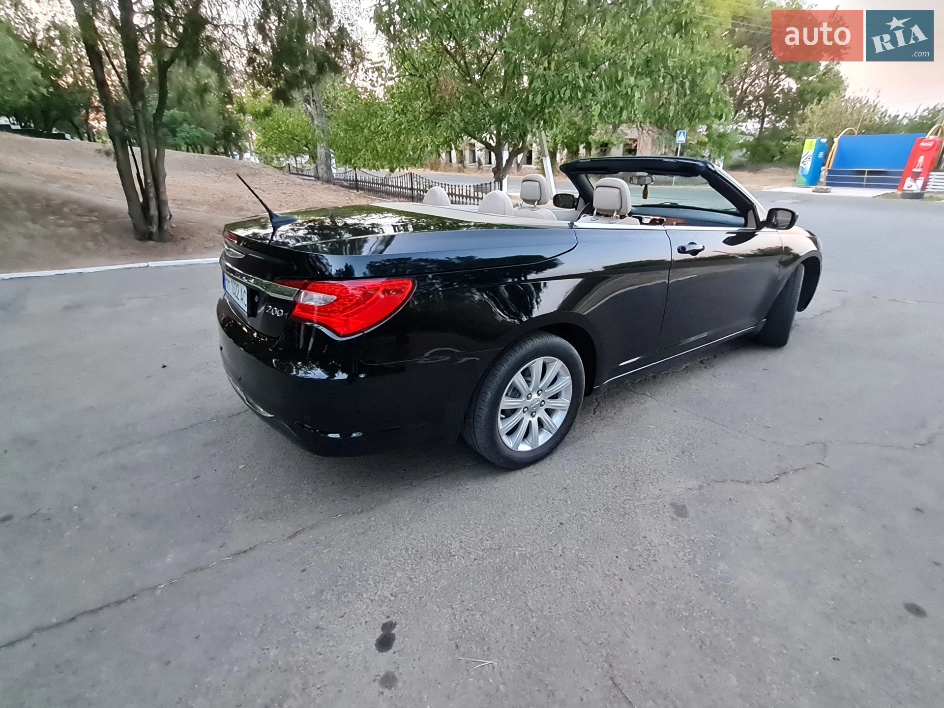 2012 Chrysler 200 - мініатюра 18