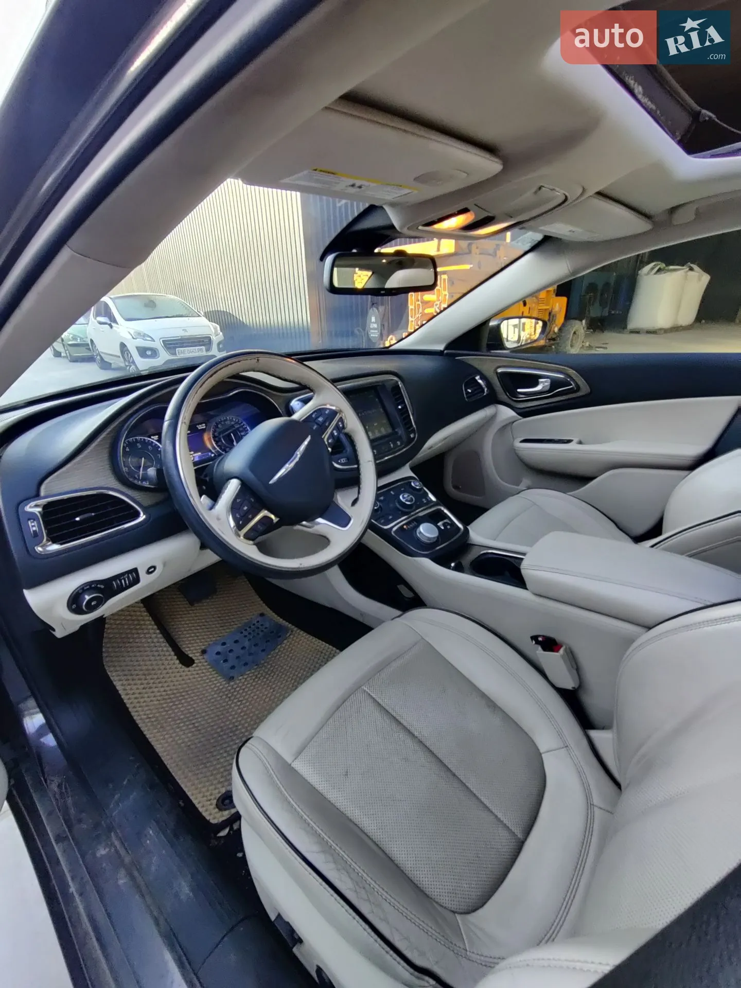 2014 Chrysler 200 - мініатюра 8