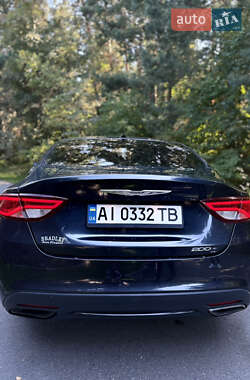 Седан Chrysler 200 2016 в 