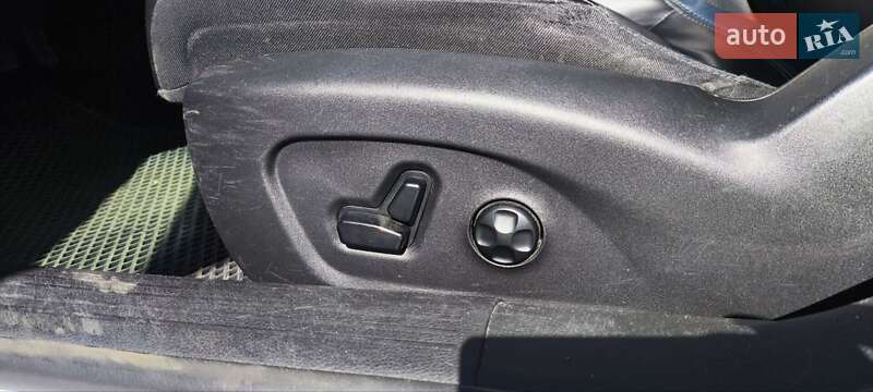 Седан Chrysler 200 2015 в Броварах фото 25 Седан Chrysler 200 2015 в Броварах