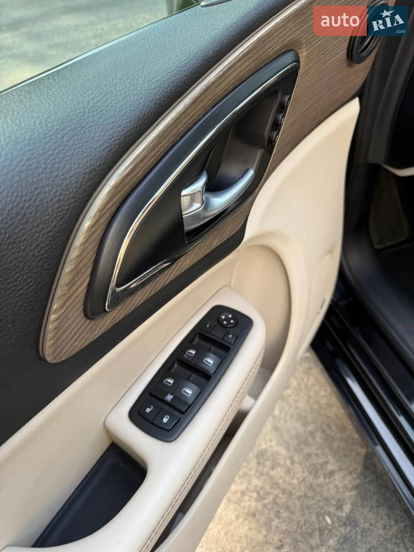 2015 Chrysler 200 - мініатюра 10