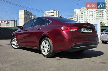 Седан Chrysler 200 2015 в 