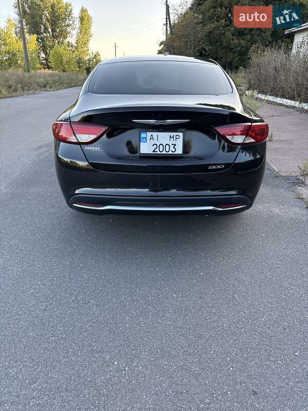 Седан Chrysler 200 2016 в Борисполе
