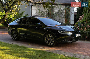 Седан Chrysler 200 2014 в Киеве