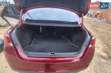 Седан Chrysler 200 2015 в 