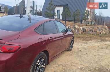 Седан Chrysler 200 2015 в 