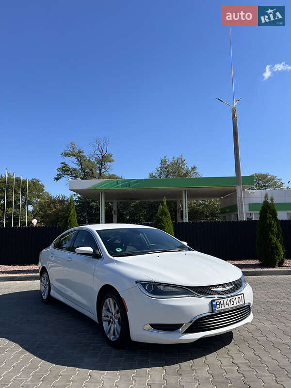 Chrysler 200 2015