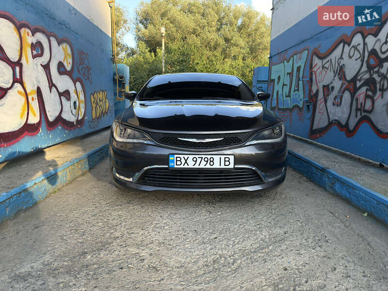 Chrysler 200 2015