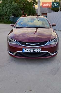 Седан Chrysler 200 2015 в 