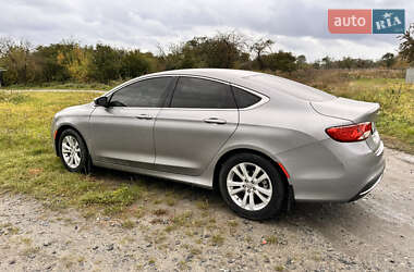 Седан Chrysler 200 2015 в 