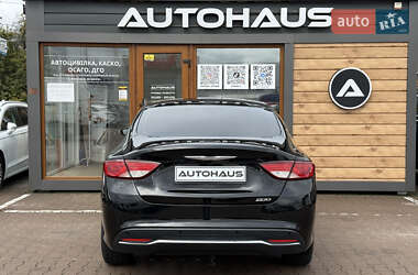 Седан Chrysler 200 2014 в 