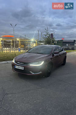 Седан Chrysler 200 2015 в 