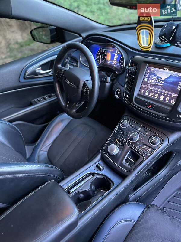 Седан Chrysler 200 2014 в Львове фото 14 Седан Chrysler 200 2014 в Львове