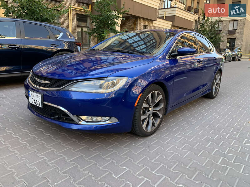 Седан Chrysler 200 2015 в Киеве фото 4 Седан Chrysler 200 2015 в Киеве