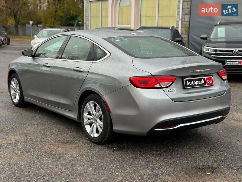 Седан Chrysler 200 2014 в Виннице