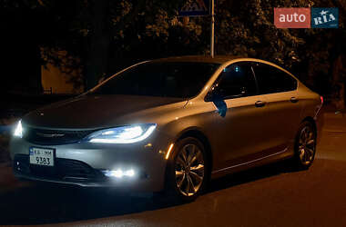 Седан Chrysler 200 2014 в 