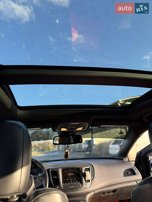 Седан Chrysler 200 2014 в Первомайске