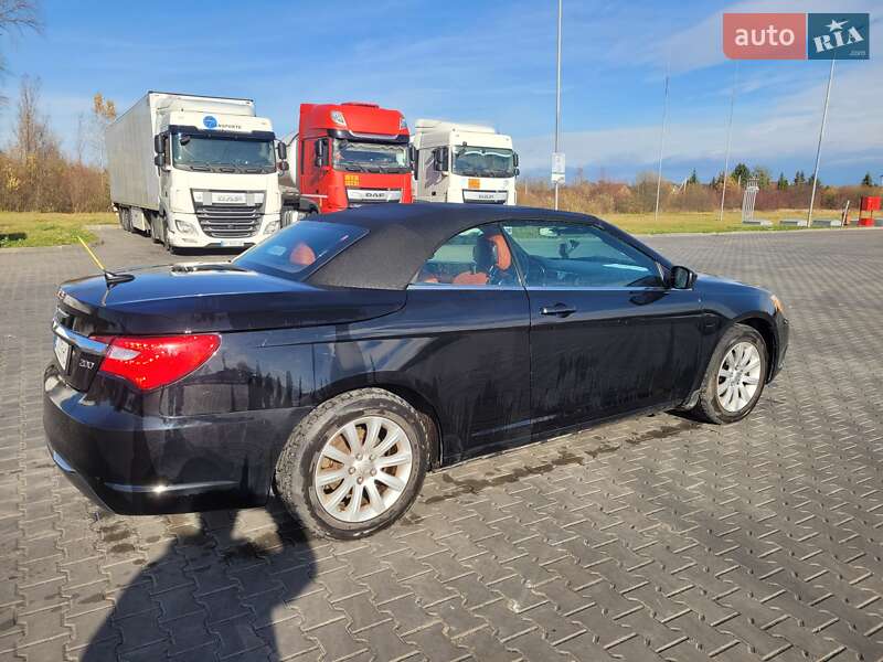 Кабриолет Chrysler 200 2012 в Любомле