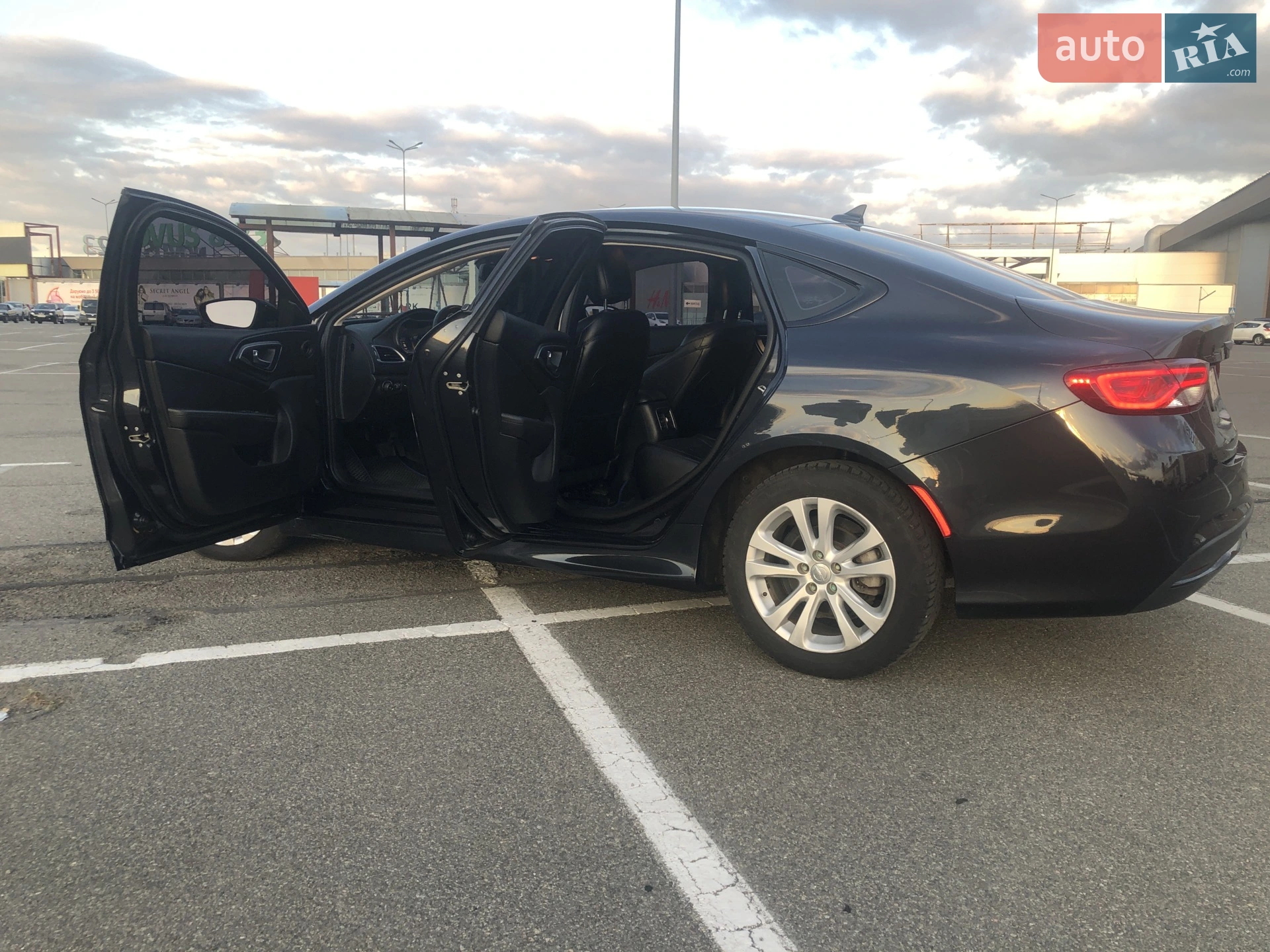2016 Chrysler 200 - мініатюра 13