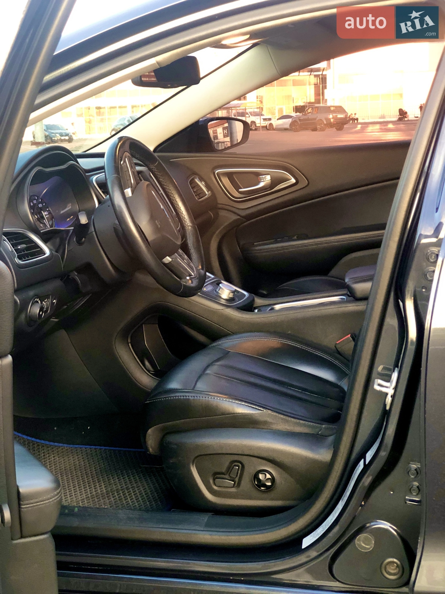 2016 Chrysler 200 - мініатюра 27