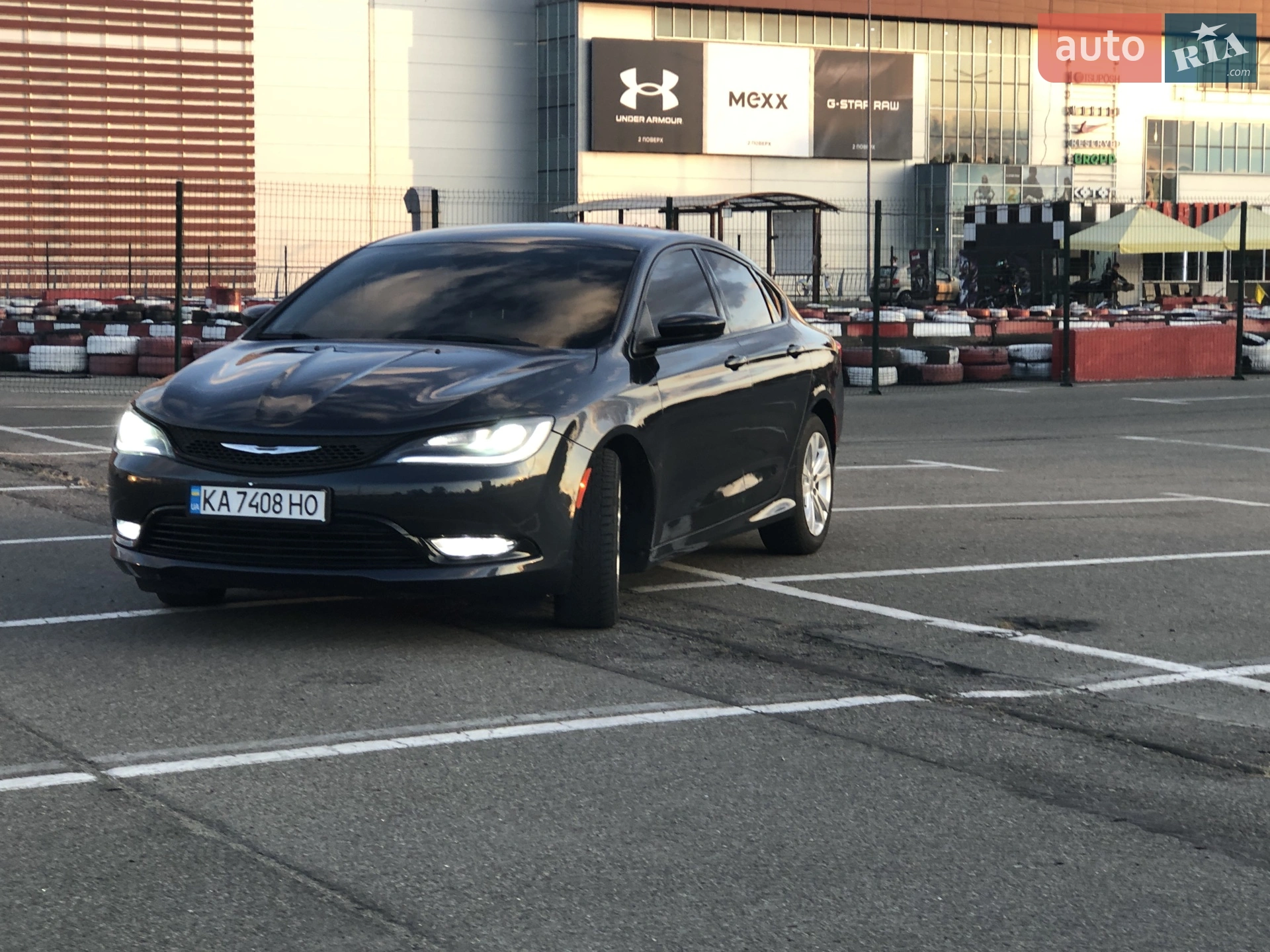 2016 Chrysler 200 - мініатюра 6