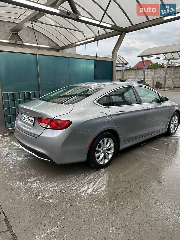 Седан Chrysler 200 2014 в Хмельницькому фото 12 Седан Chrysler 200 2014 в Хмельницькому