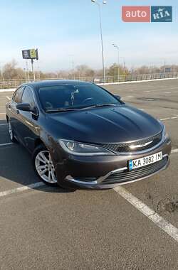 Седан Chrysler 200 2014 в Киеве