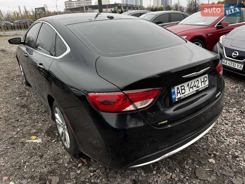 Седан Chrysler 200 2015 в Киеве фото 7 Седан Chrysler 200 2015 в Киеве