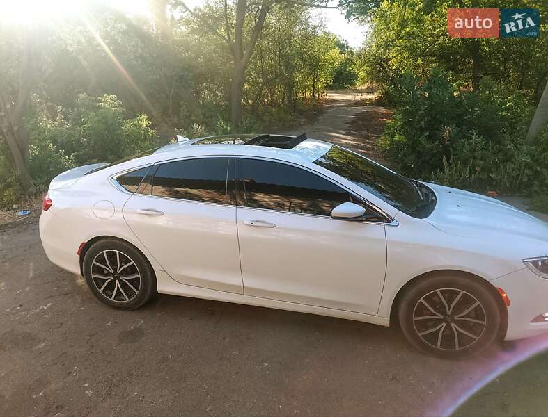 Седан Chrysler 200 2014 в Вознесенську фото 25 Седан Chrysler 200 2014 в Вознесенську