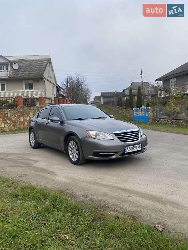 Седан Chrysler 200 2012 в Вінниці фото 2 Седан Chrysler 200 2012 в Вінниці