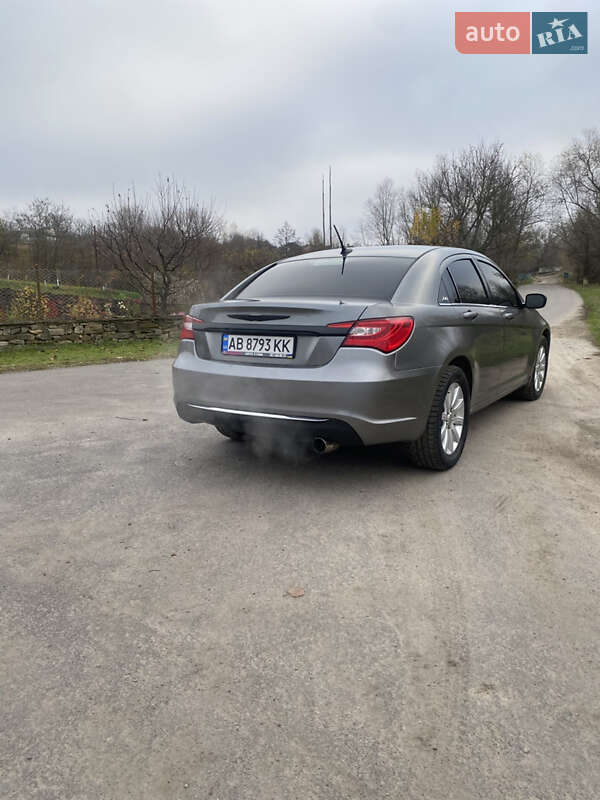Седан Chrysler 200 2012 в Вінниці фото 8 Седан Chrysler 200 2012 в Вінниці