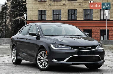 Седан Chrysler 200 2015 в Харькове