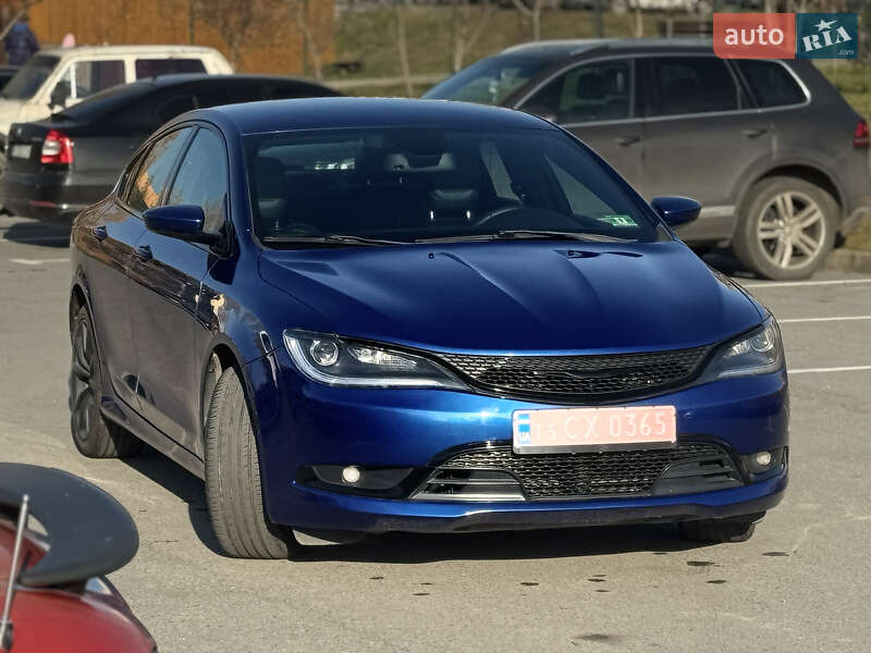 Седан Chrysler 200 2015 в Ровно фото 2 Седан Chrysler 200 2015 в Ровно